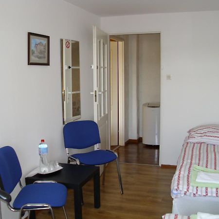 Pokoje Goscinne Irene Poznań Exterior foto