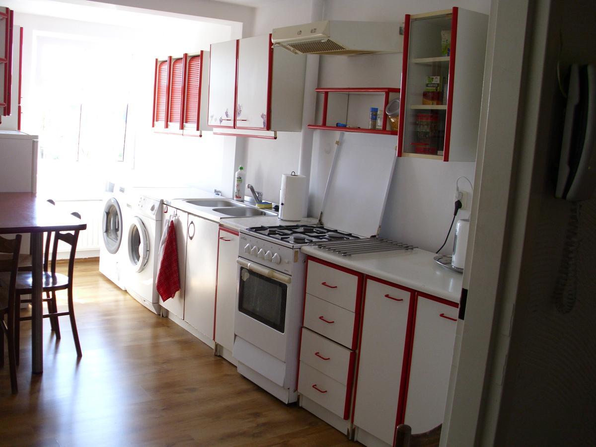 Pokoje Goscinne Irene Poznań Exterior foto