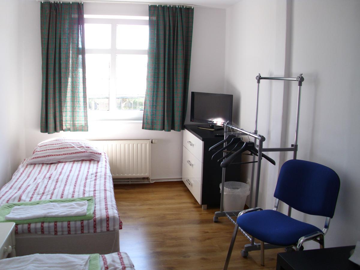 Pokoje Goscinne Irene Poznań Exterior foto